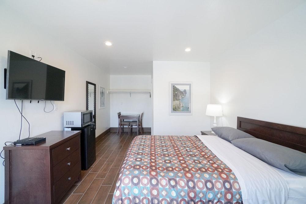 SIGNAL HILL MOTEL photo 12