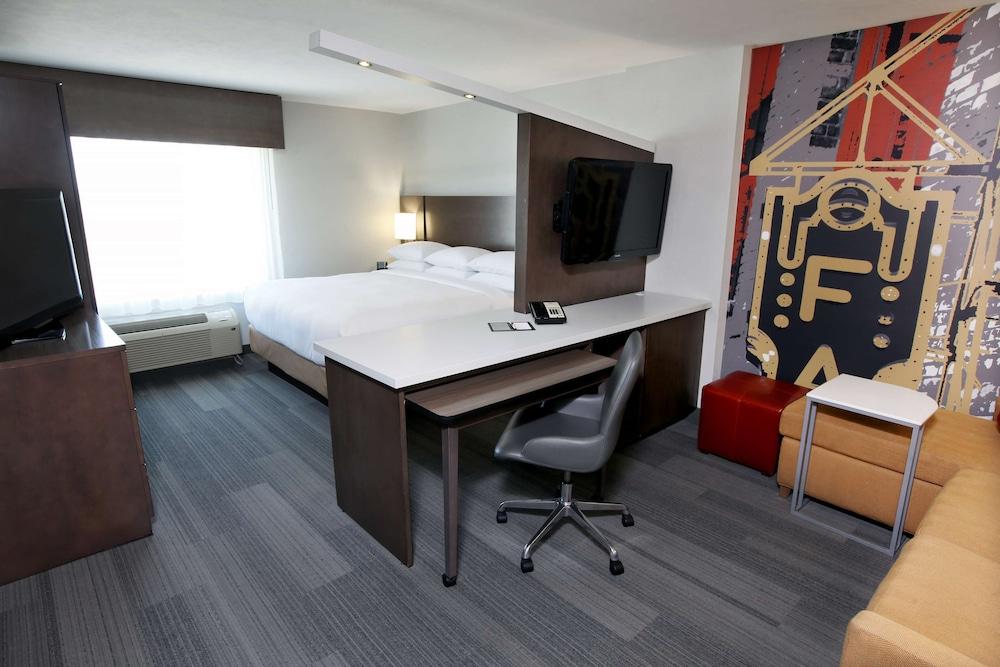 DoubleTree by Hilton West Fargo Sanford Medical Center Area photo 18