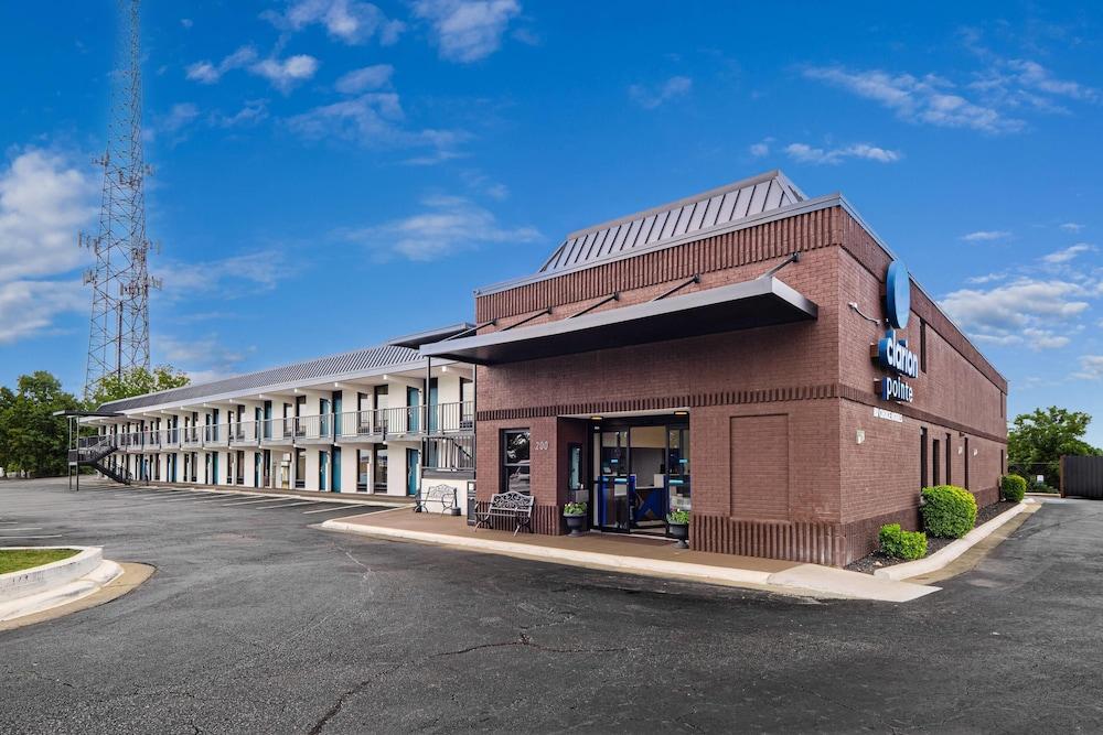 Clarion Pointe Winston – Salem Downtown photo 27