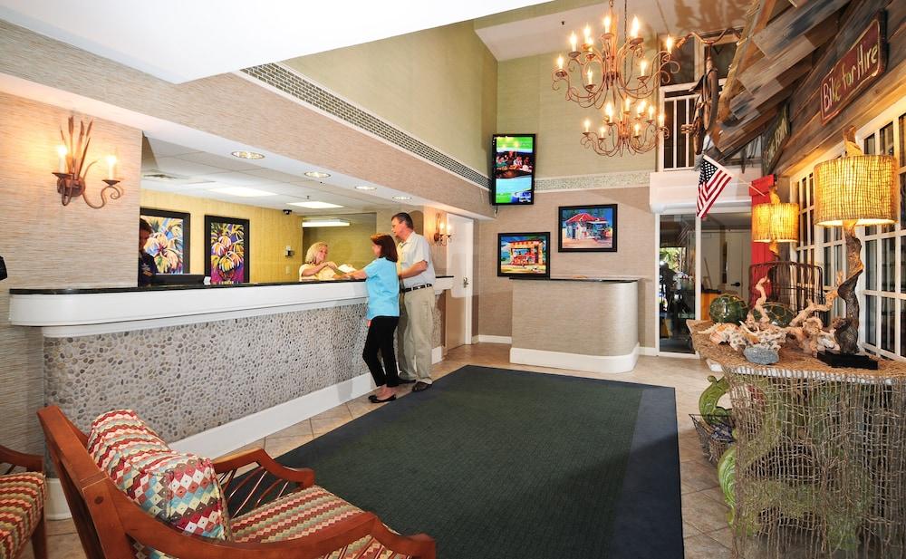 Holiday Pavilion Resort on the Boardwalk photo 2