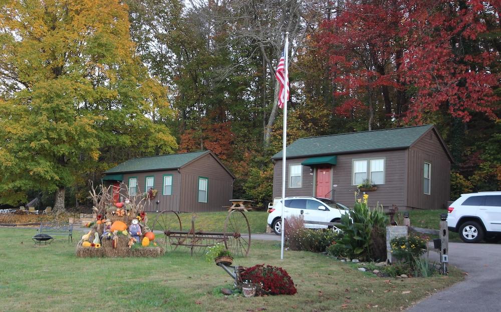 Townsend Gateway Inn photo 29