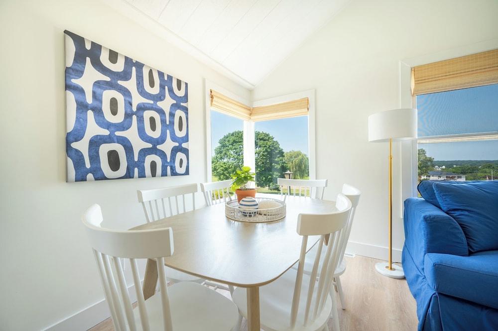 Marina Bay Cottages photo 7