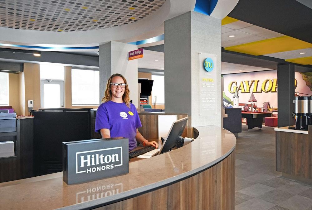 Tru By Hilton Gaylord, MI photo 7