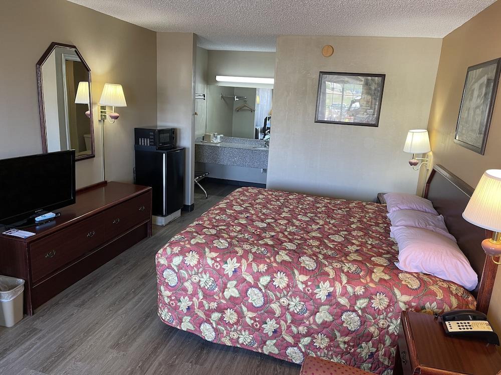 Travel Inn photo 11