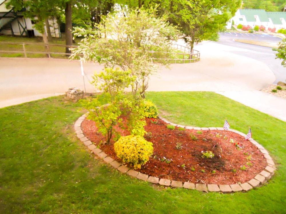 Branson King Resort and Suites photo 80