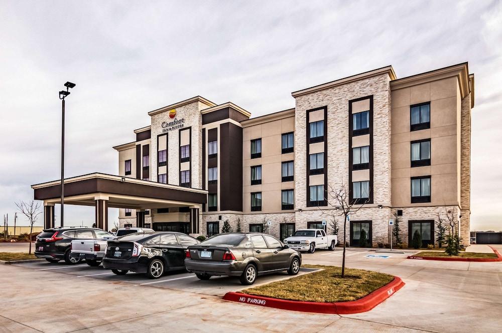 Comfort Inn & Suites Oklahoma City South I-35 photo 26