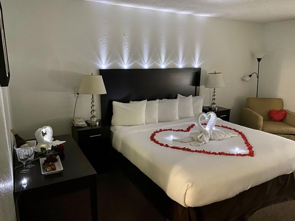 Clarion Inn near McAllen Airport photo 23