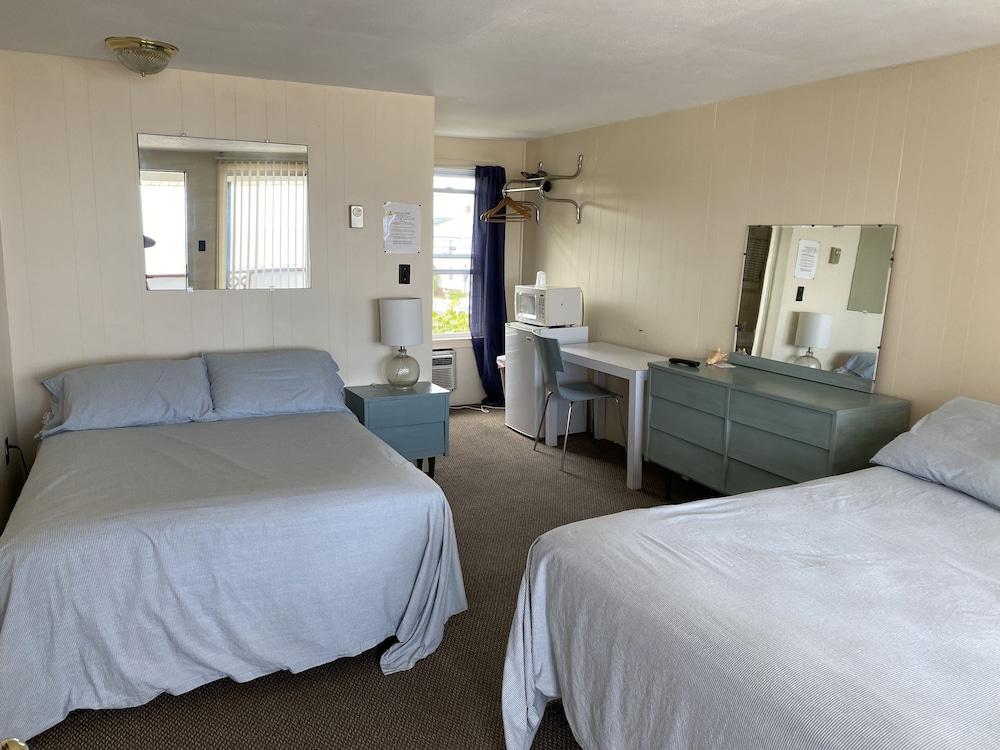 Grand View Motel photo 48