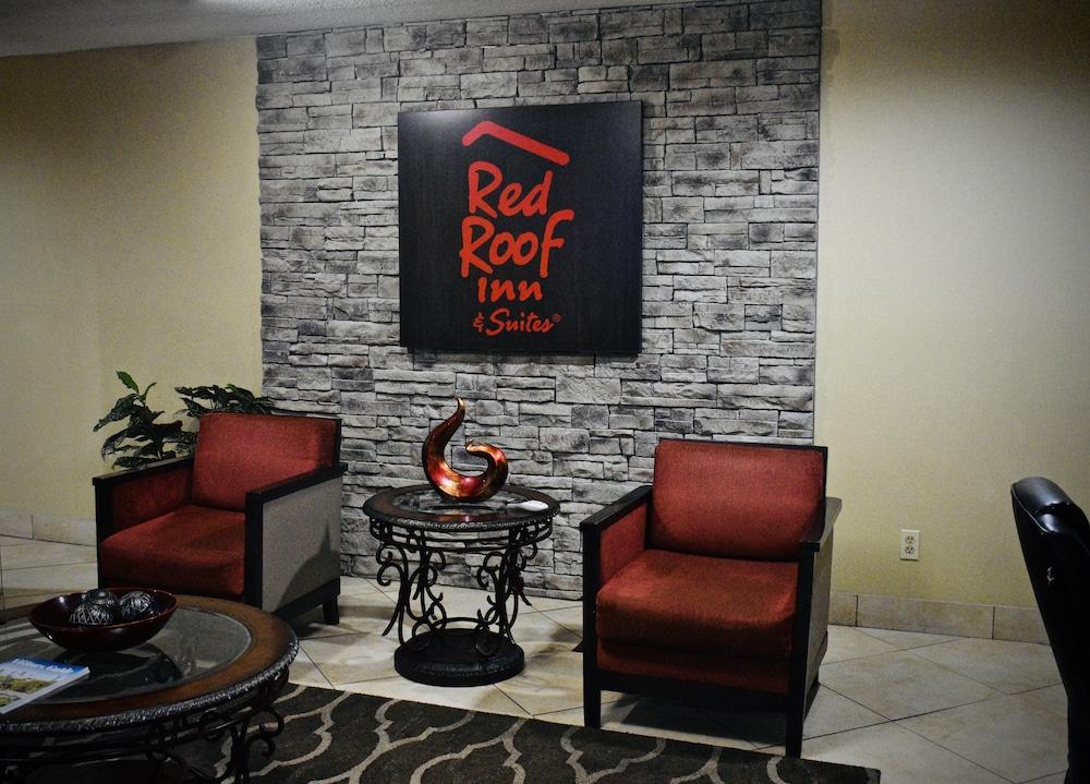 Red Roof Inn & Suites Little Rock photo 51