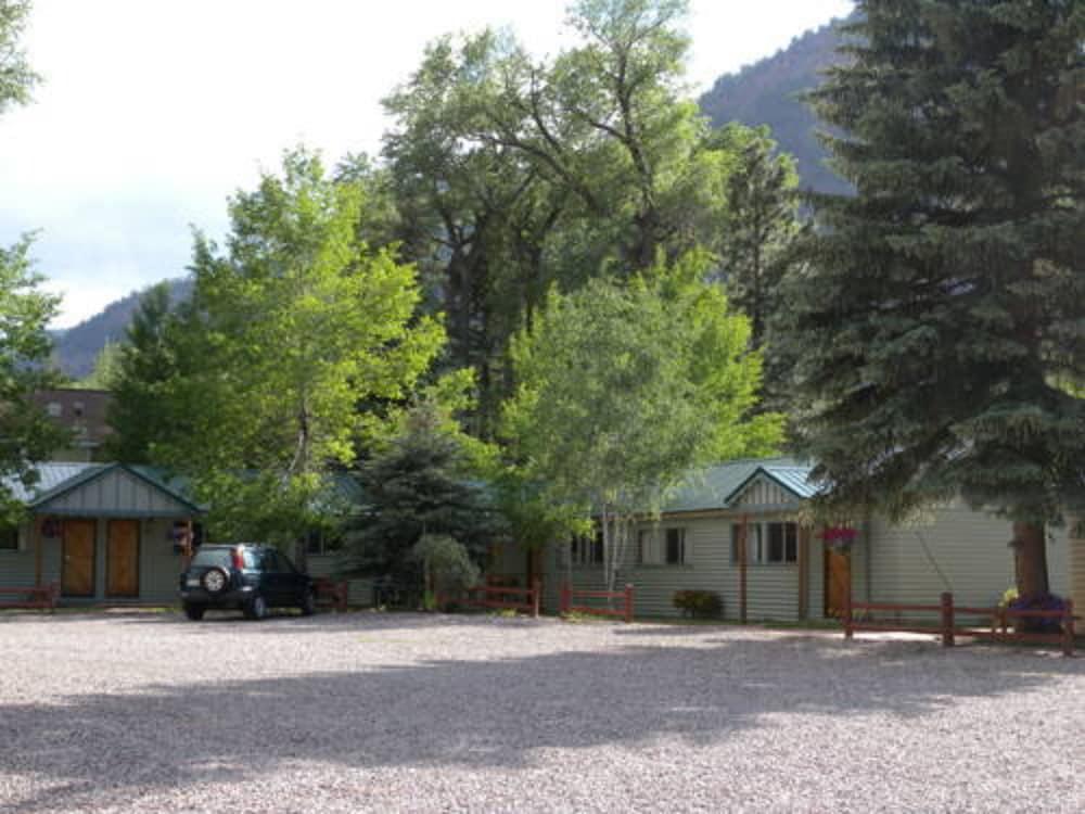 Redstone Cliffs Lodge photo 65