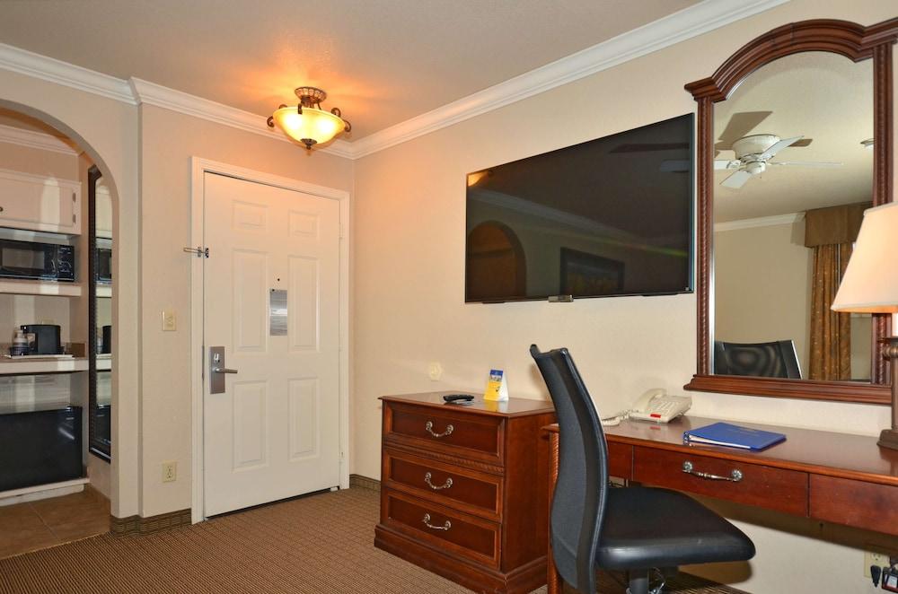 Best Western Inn Of McAlester photo 6