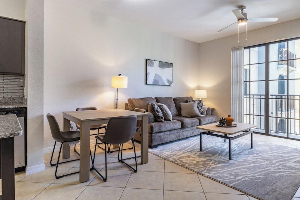 Miramar Apartments By Landing photo 38