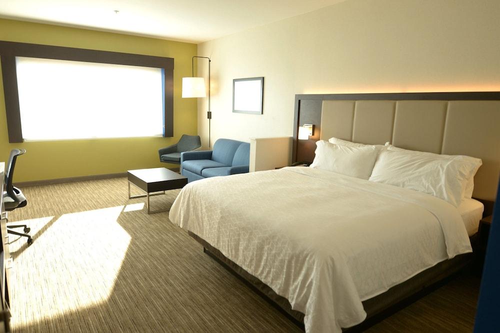 Holiday Inn Express & Suites Onalaska La Crosse Area by IHG photo 6