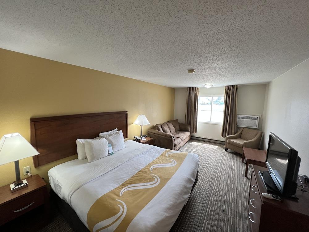 Quality Inn Mitchell I-90 photo 10