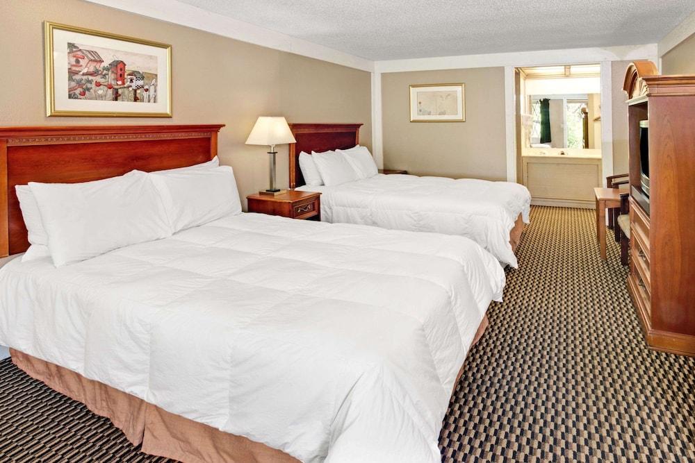 Knights Inn Indianapolis photo 3