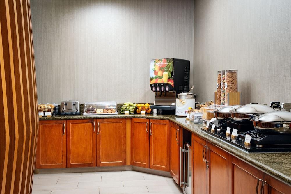 Springhill Suites by Marriott Richmond Northwest photo 23