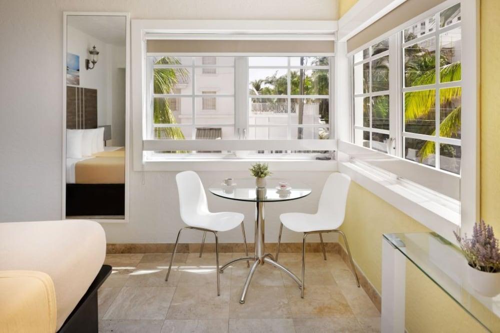 Ocean Five Hotel photo 10