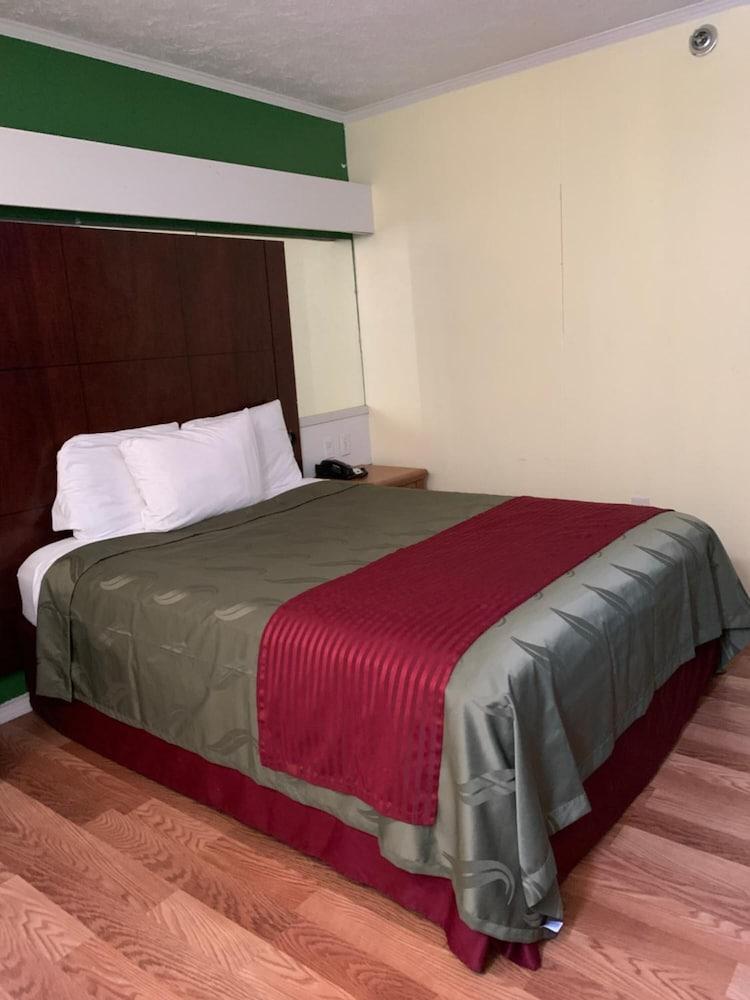 Holiday Lodge photo 10