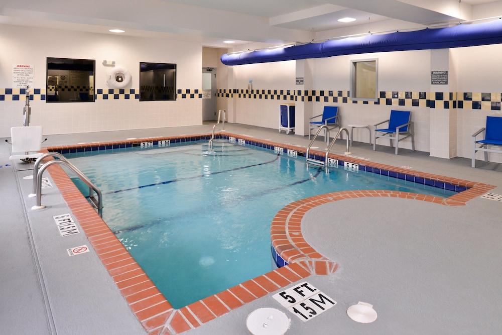 Holiday Inn Express Clanton by IHG photo 24