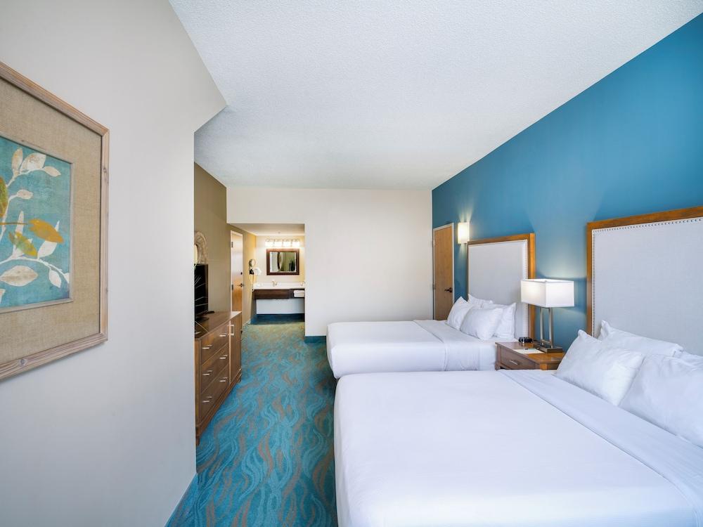The Lodge at Geneva photo 7
