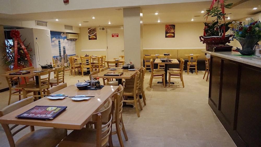 Best Western Queens Court Hotel photo 22