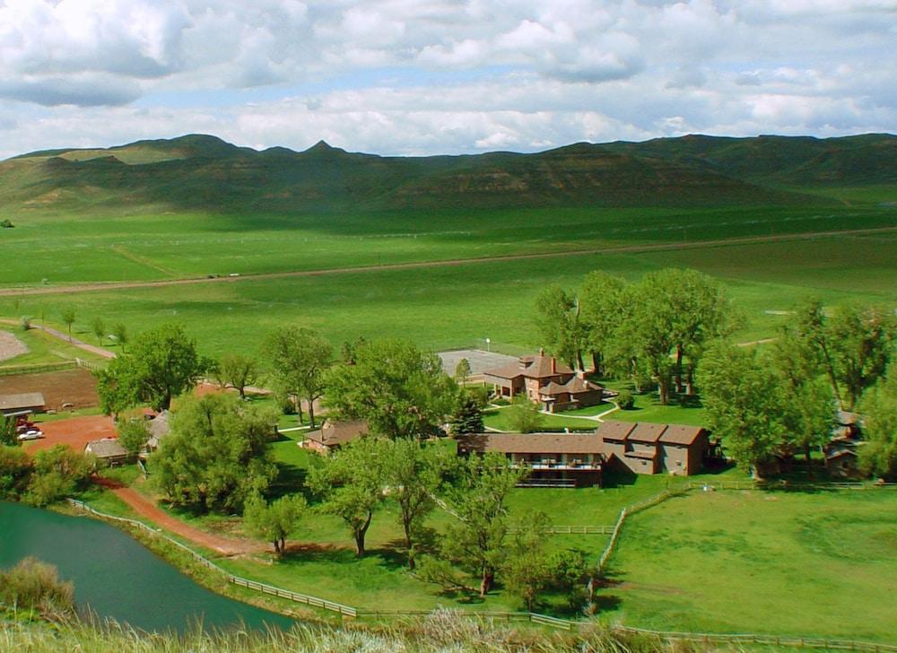 Ranch at Ucross photo 1