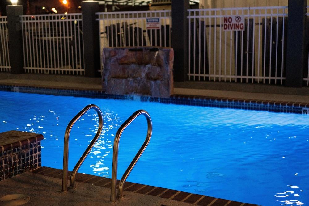 Rodeway Inn & Suites Corpus Christi Northwest photo 27