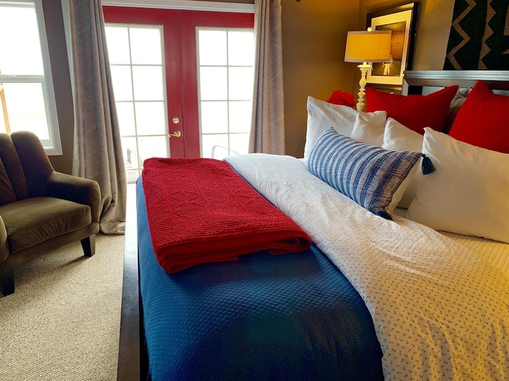 Ocean House Inn & Condos photo 47