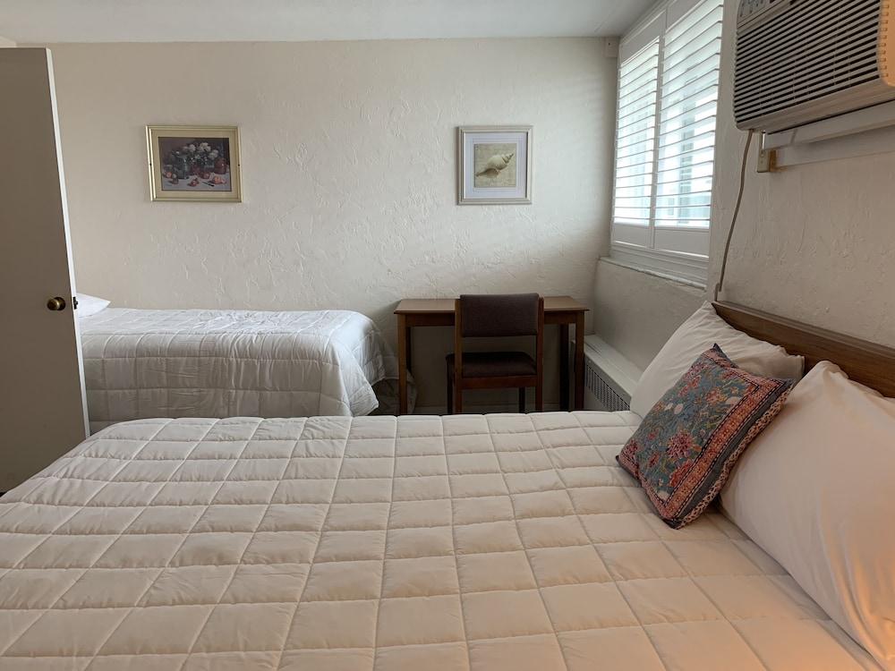 Vineyard Harbor Motel - Private Beach photo 100