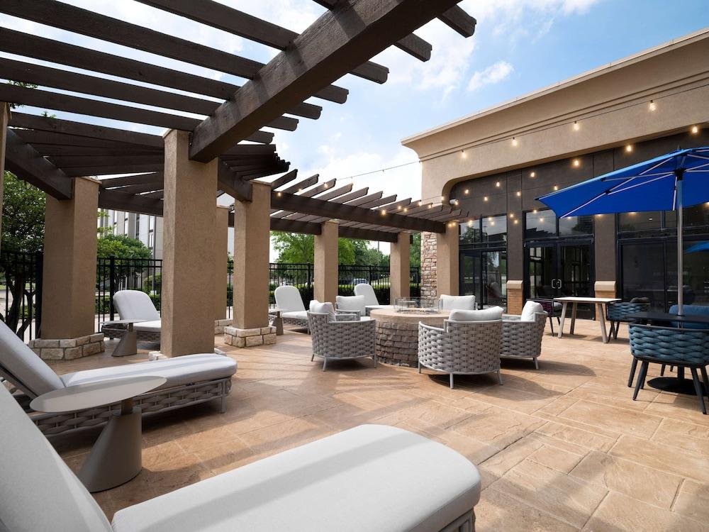 Hampton Inn & Suites Dallas-DFW ARPT W-SH 183 Hurst photo 38