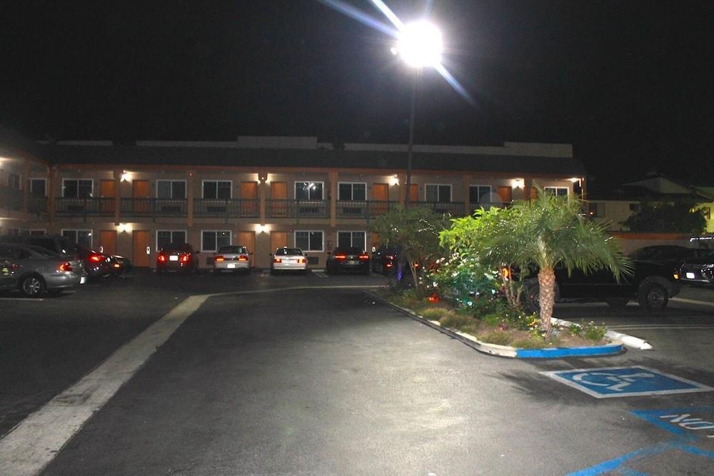 El Rancho Inn Hawthorne photo 16