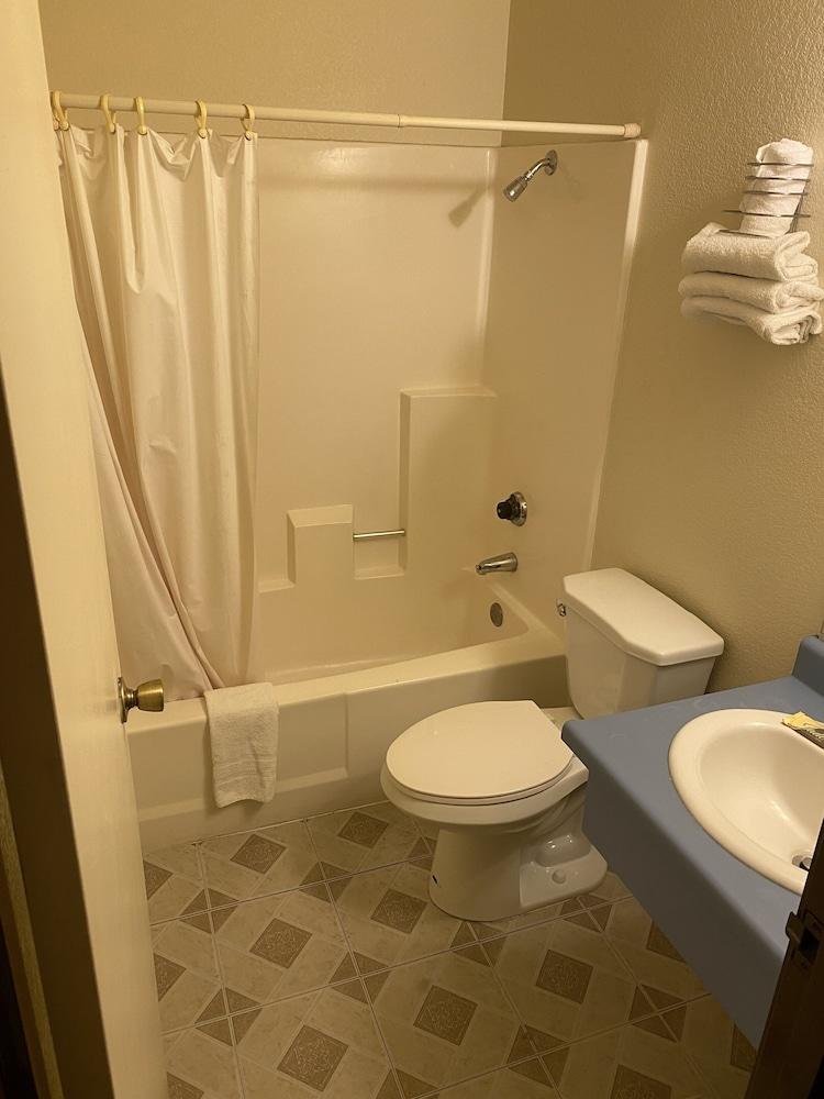 Circle Inn Motel photo 18