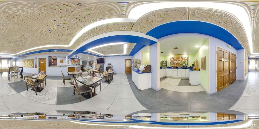 1 Life Studio and Suites photo 19