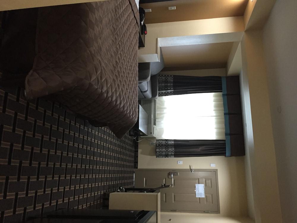 Downtowner Inns photo 17