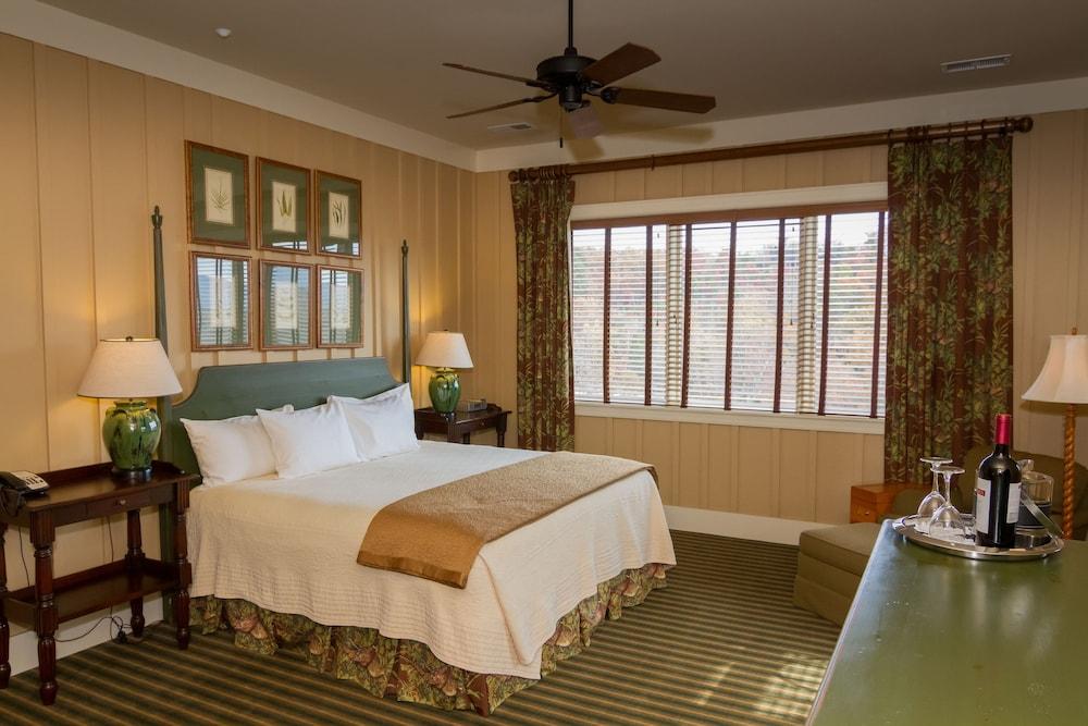 Bright's Creek Lodge photo 71