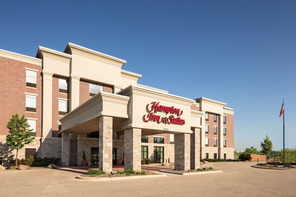 Hampton Inn & Suites Grafton photo 1