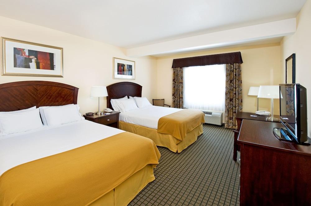 Holiday Inn Express & Suites Willcox by IHG photo 6
