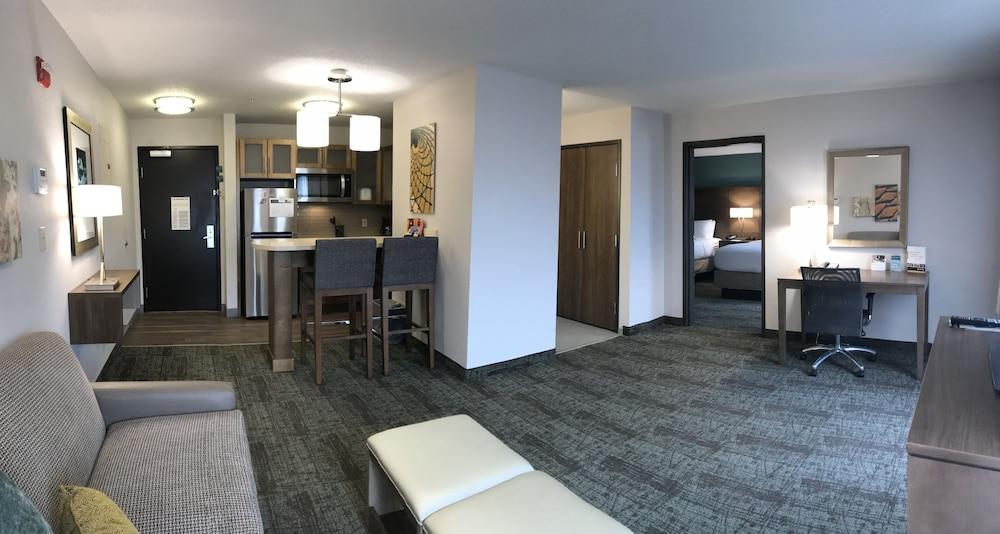 Staybridge Suites Columbia by IHG photo 22