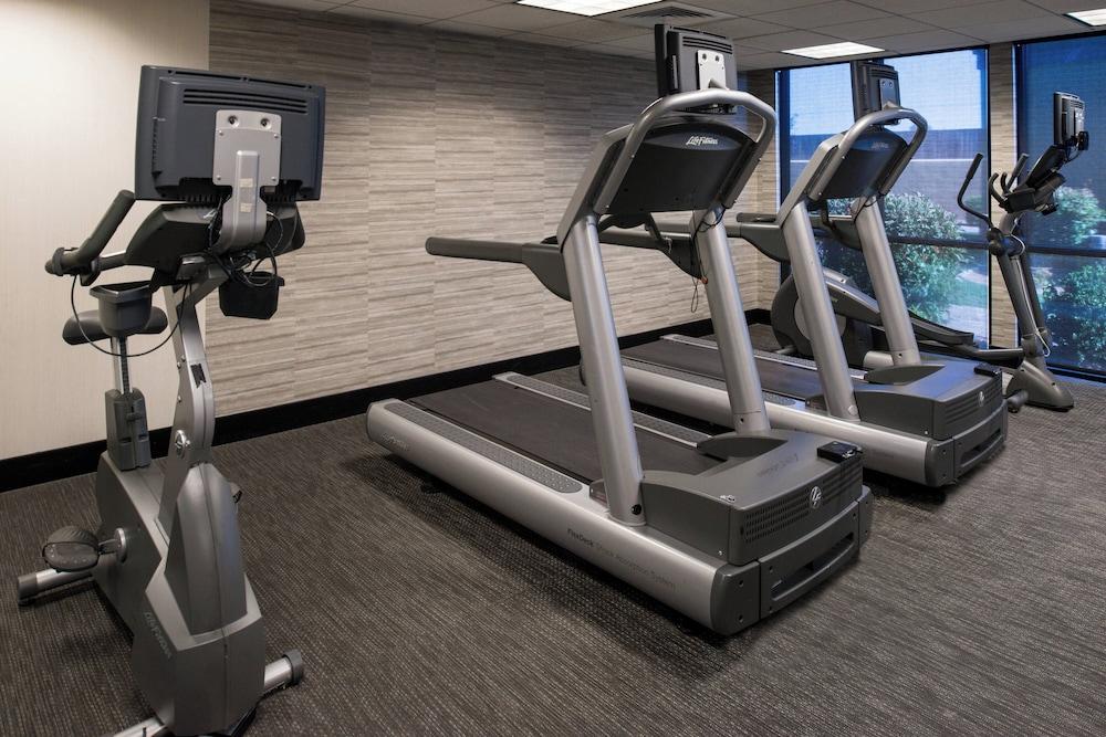 Courtyard Marriott Victorville photo 37