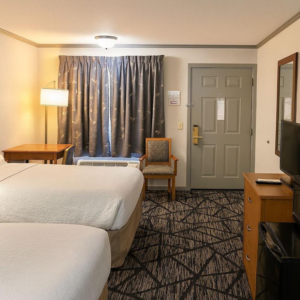 Best Inn of Manning photo 13