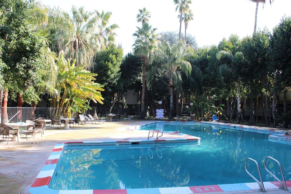 Hiltip Hotel photo 2