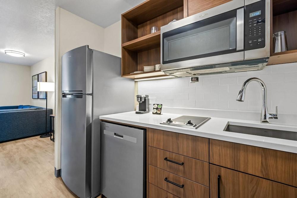 Everhome Suites Rochester Greece photo 42