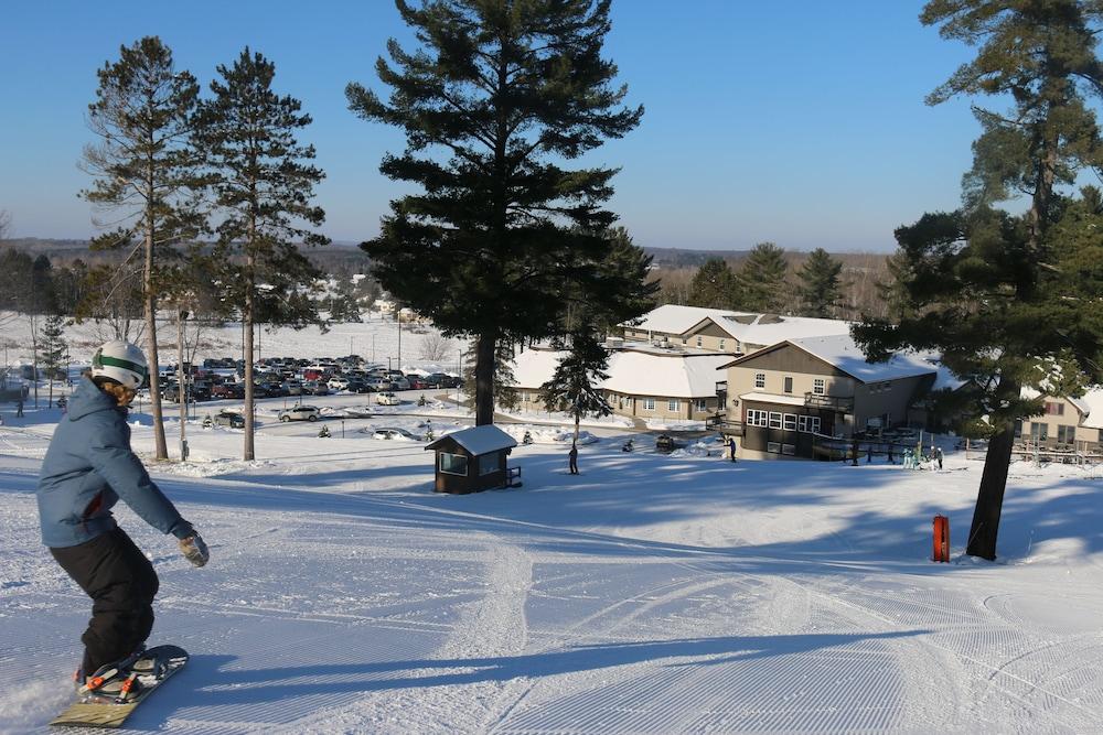 Pine Mountain Ski & Golf Resort photo 27