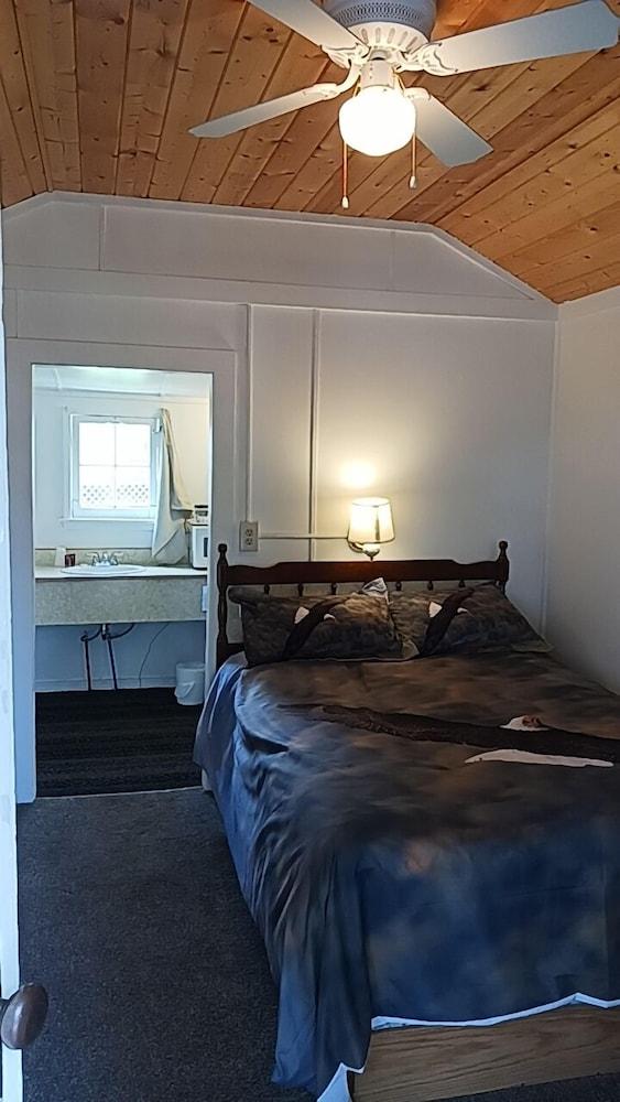DB Botique and Cabins photo 48