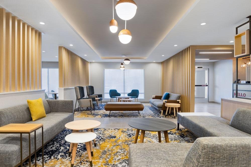 Towneplace Suites By Marriott Geneva photo 2