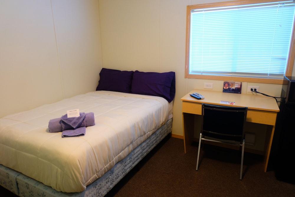 Target Hospitality-Pecos North Lodge photo 7