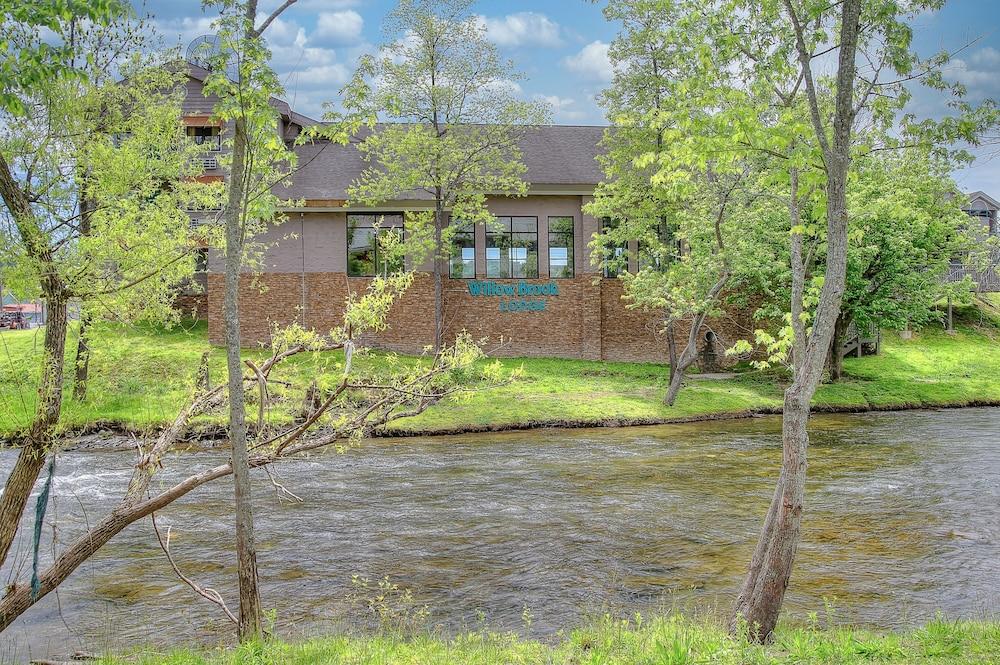Accommodation By Willow Brook Lodge photo 1