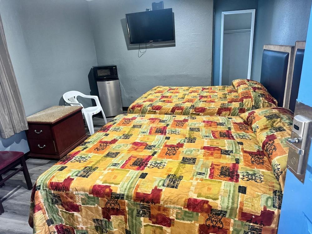 Kings Castle Motel photo 4
