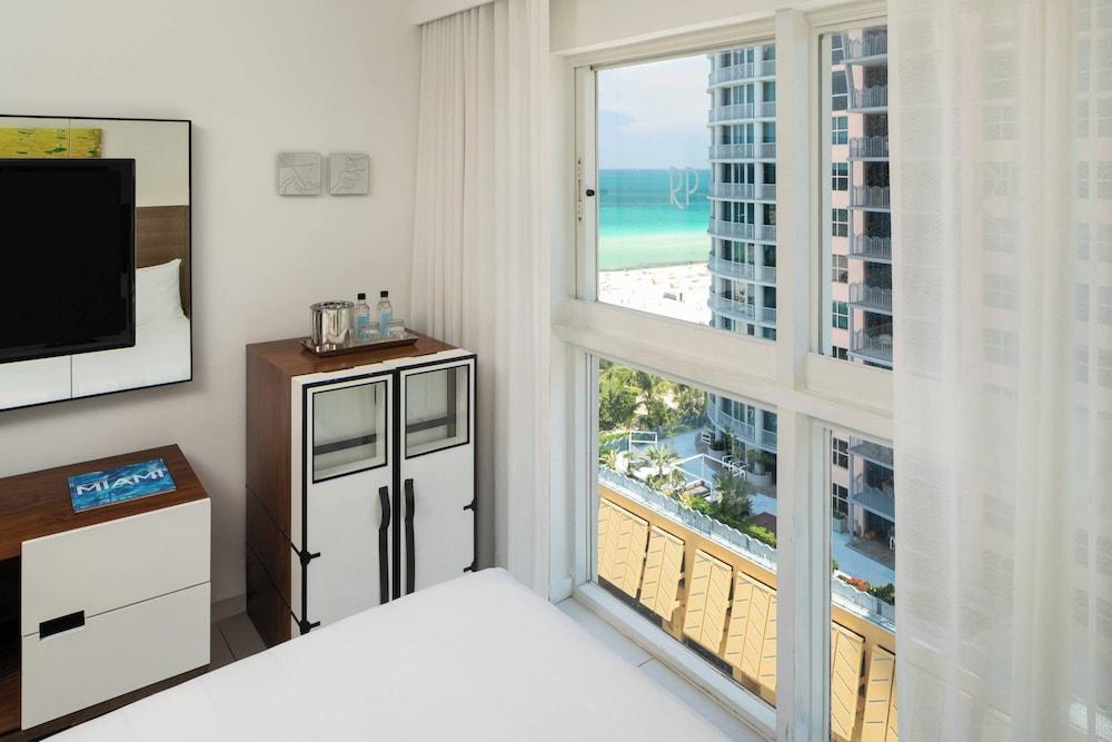 Royal Palm South Beach Miami, a Tribute Portfolio Resort photo 14