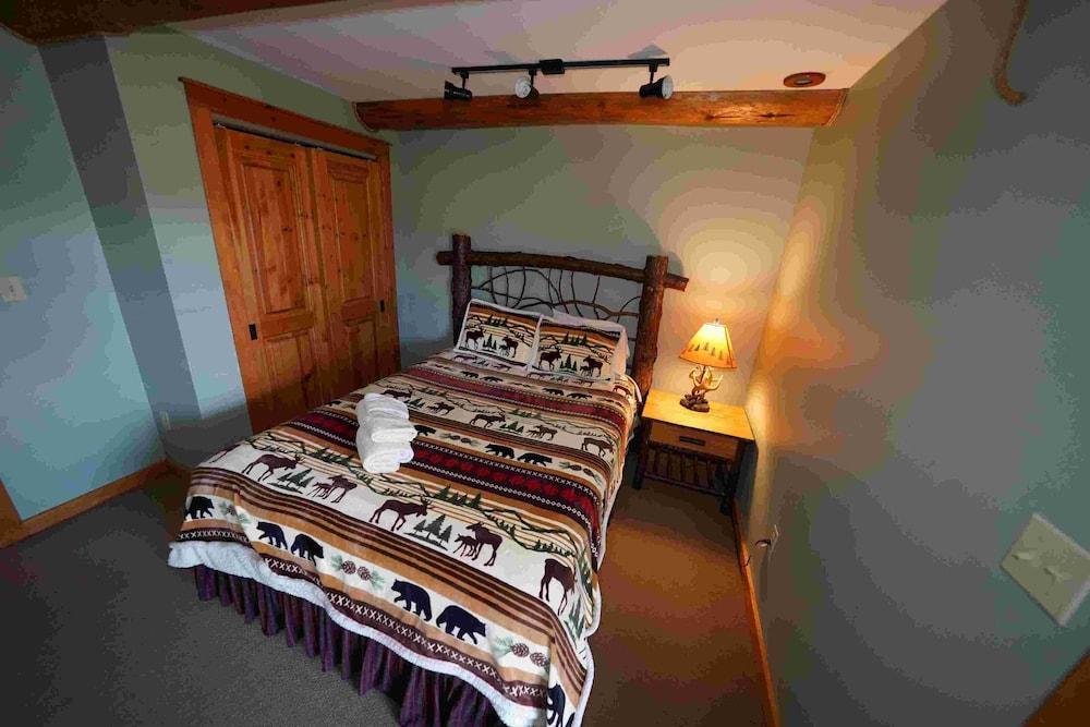 Ampersand Bay Resort photo 56